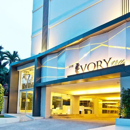 The Ivory Villa Pattaya Exterior photo